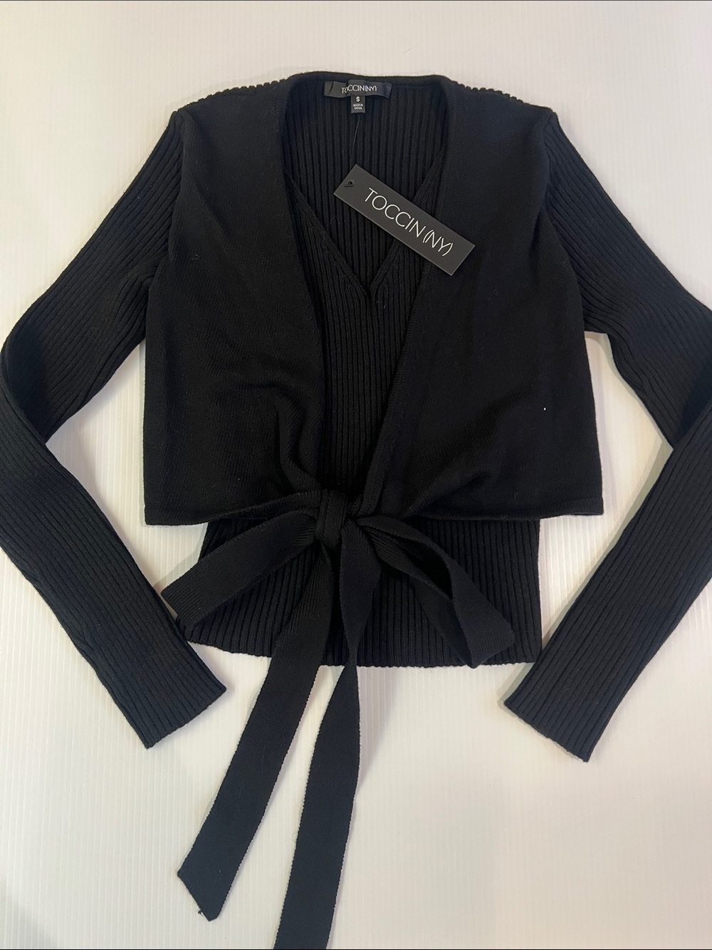 New Toccin(NY) Women’s Black Tie-Front Ribbed Sweater in Size Small